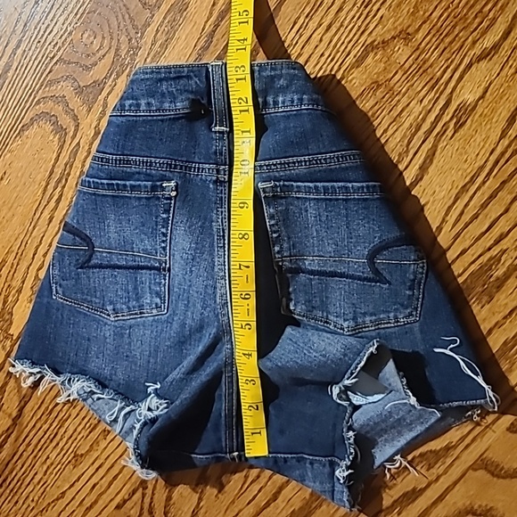 AMERICAN EAGLE 2x4 VINTAGE SHORTIE 2016 FADED STRETCH GIRLS CUTOFF SHORTS - Picture 4 of 7